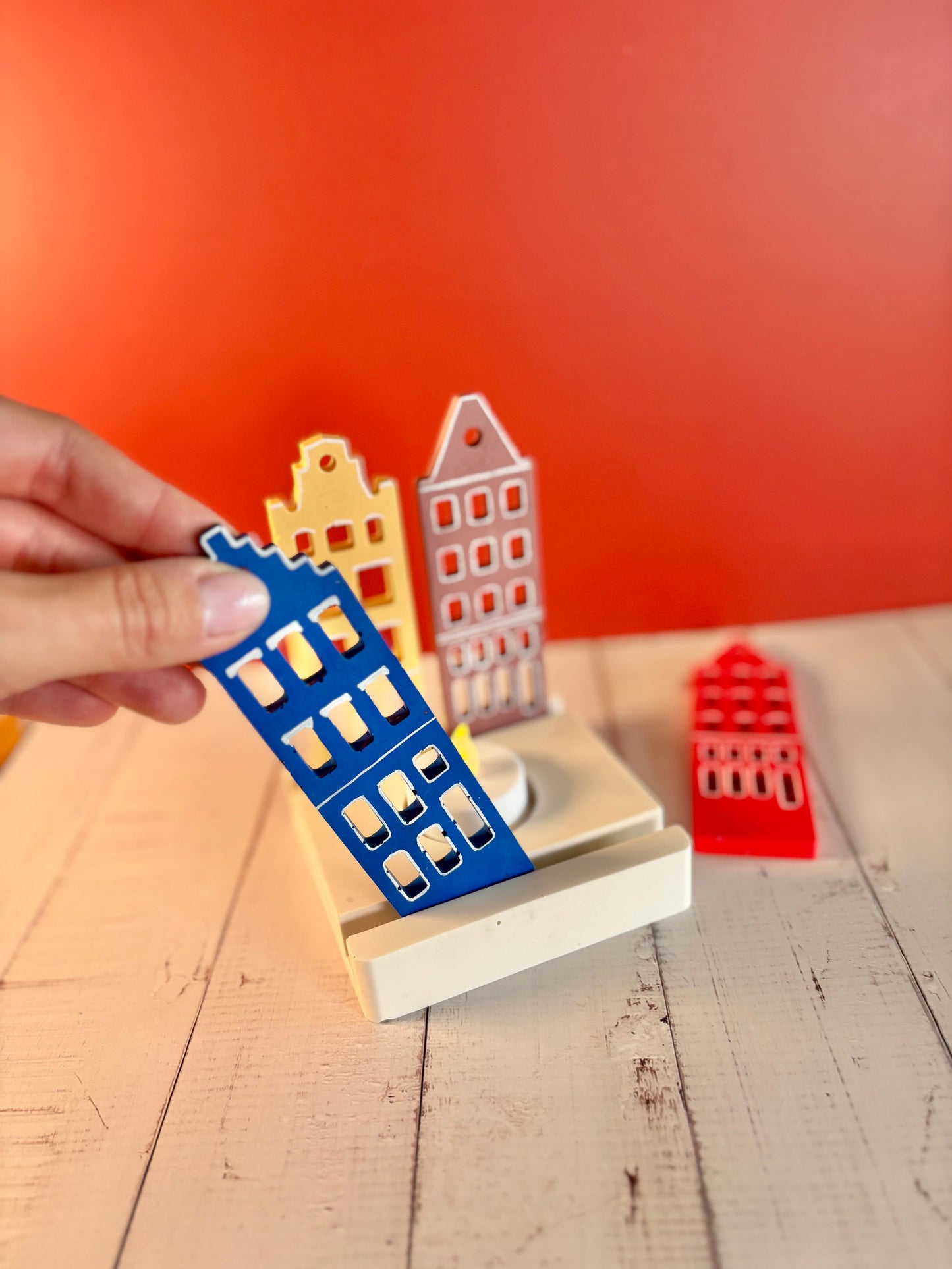 Casette olandesi Multicolore in eco resina con base porta-lumino quadrata