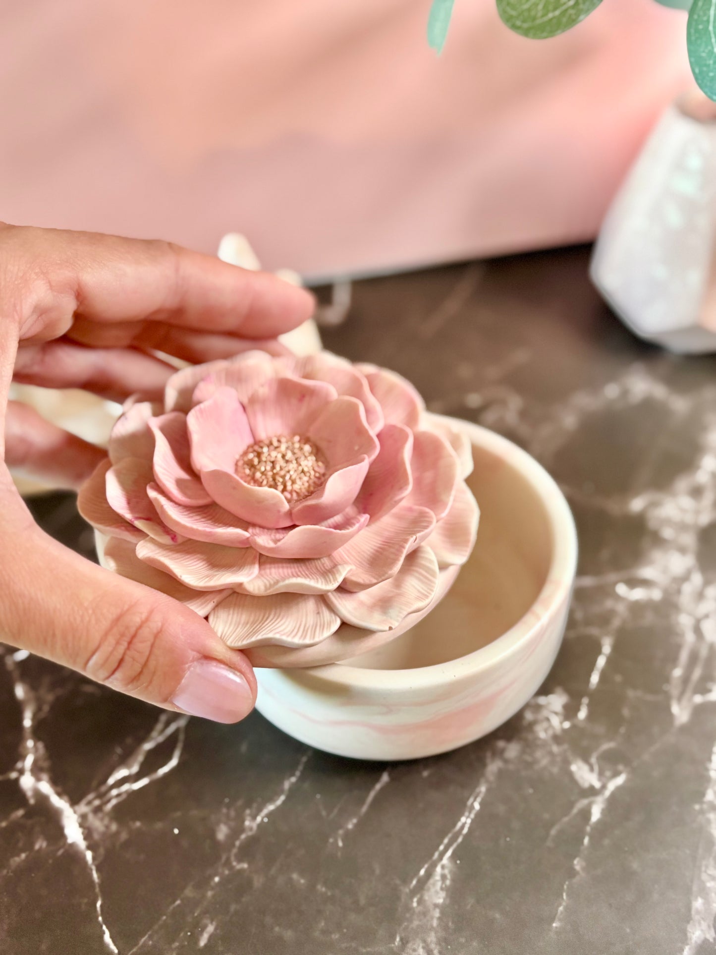 Camelia rosa – Candela o vasetto Porta Gioie