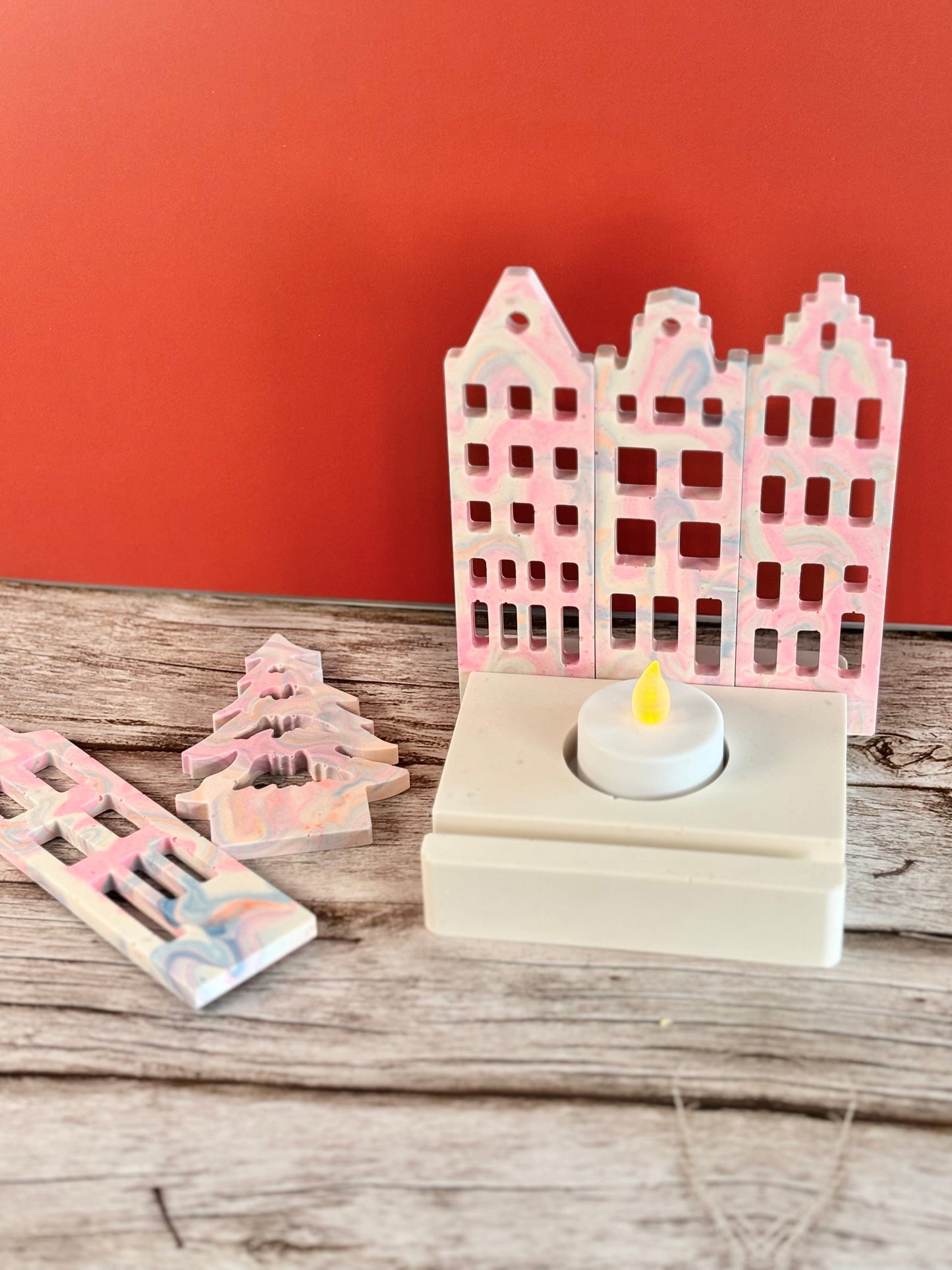 Casette olandesi Aurora con albero in eco resina con base porta-lumino quadrata