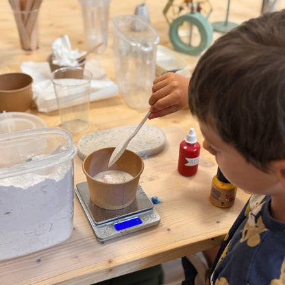Kookie Kids Lab - Crea una ciotolina in eco resina e un ciondolo/portachiavi - Kookie.it