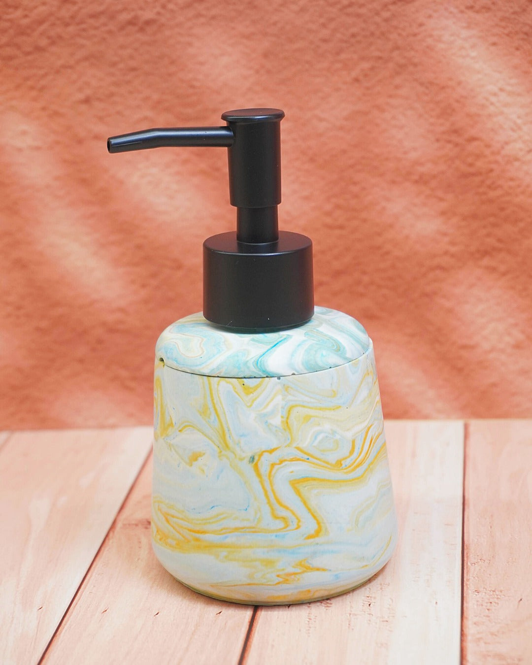 Dispenser di sapone liquido in eco resina - Colore Marmo Jungle - Kookie.it