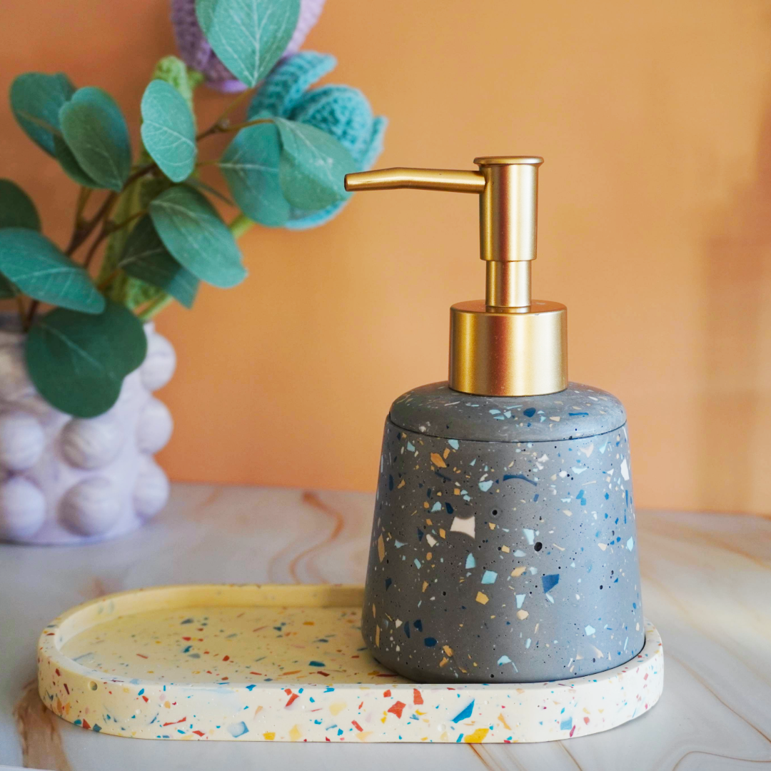 Dispenser di Sapone liquido in Eco-Resina - Color London Terrazzo Gold – Fatto a Mano