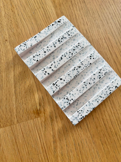 Kookie.it Goth Porta Sapone Moderno Geometrico